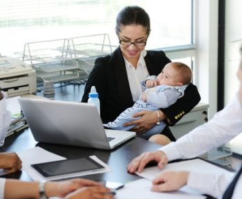 Effective Tips For Working Moms To Achieve Work-Life Balance